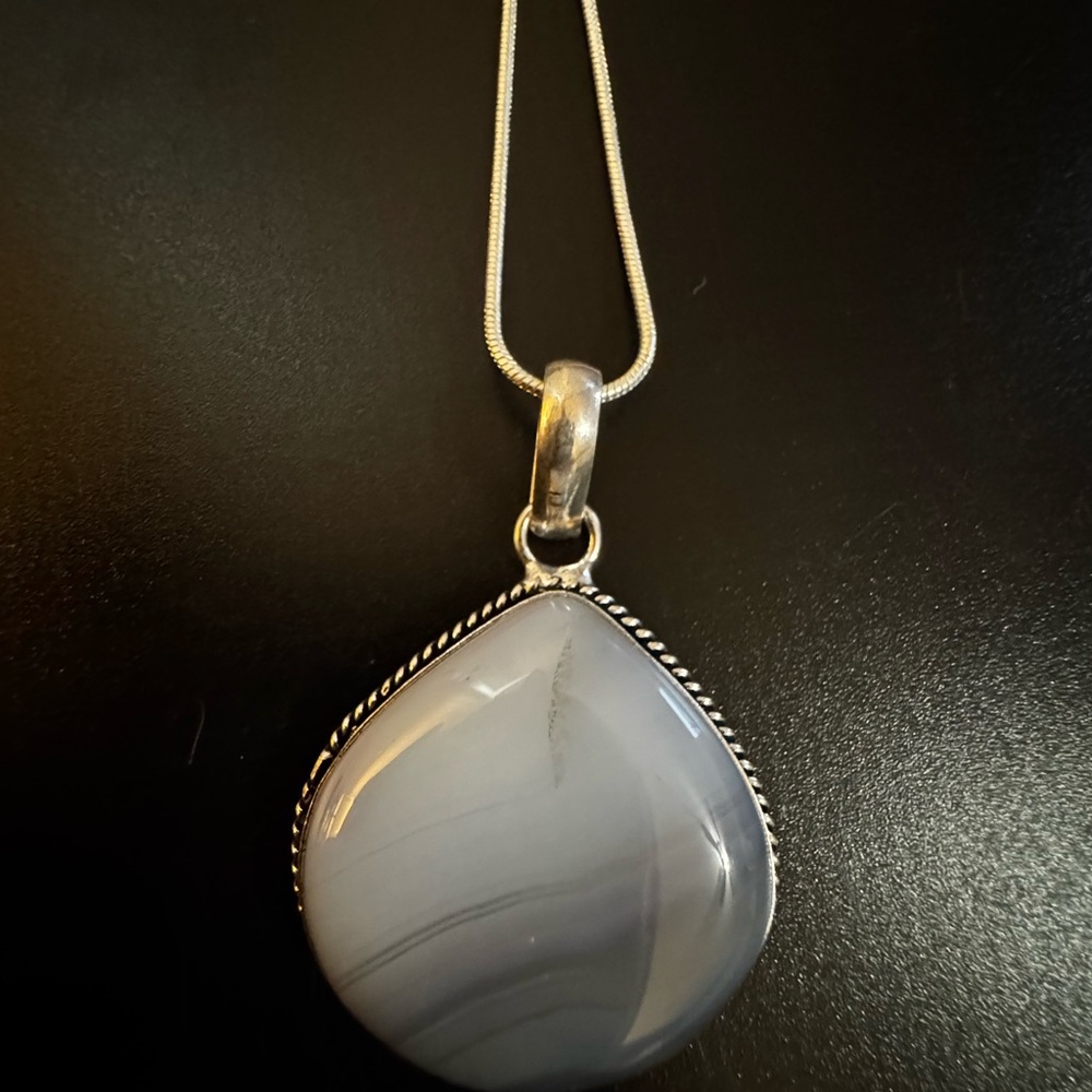 Gray Agate Silver Pendant Necklace